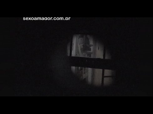 ❤️ Ka hopukina pukutia a Blondie e tetahi kaitirotiro takiwa e huna ana i muri i nga pereki tuwhera ️ Sex ataata i mi.special-grasser.ru ❌️❤